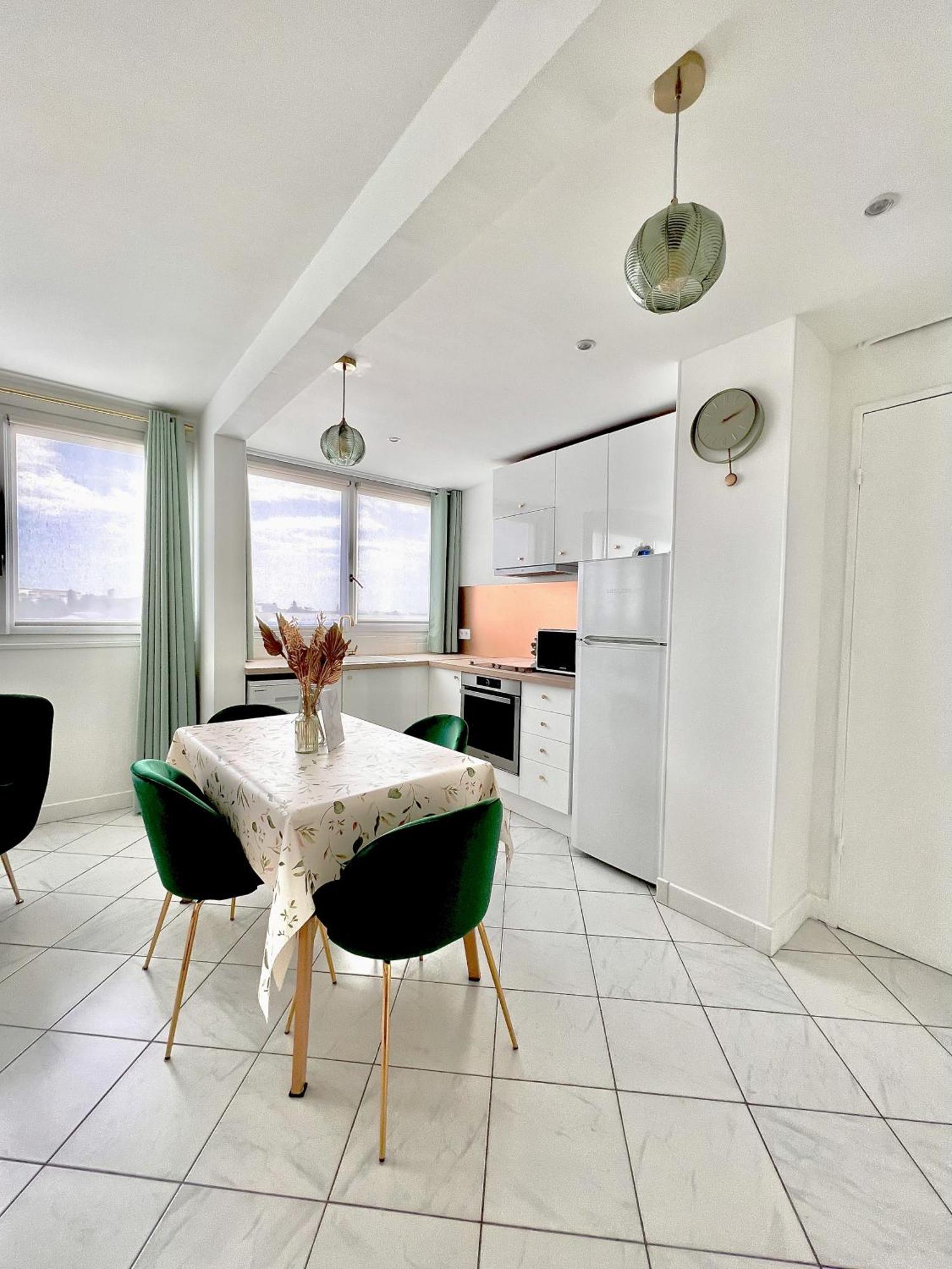 ארג'נטויל Appartement Face Gare / Centre מראה חיצוני תמונה
